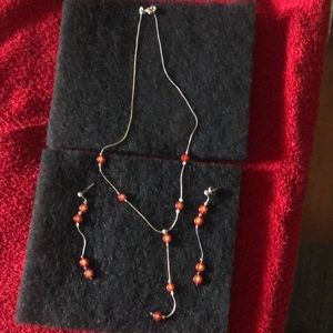 Preciosa gargantia plata 925 con sus aretes largos